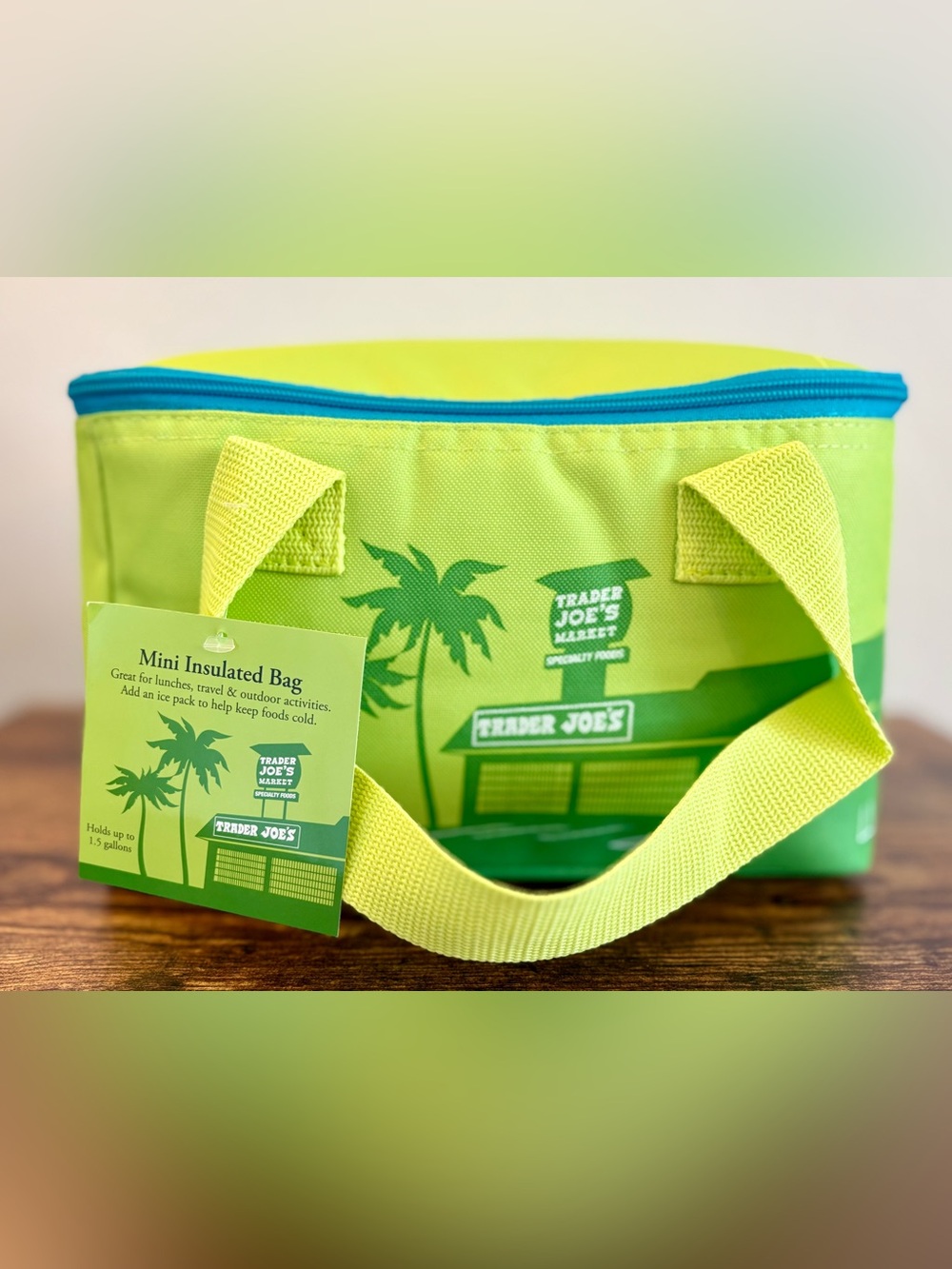 Trader Joe's Mini Insulated Tote Bag Summer Neon Lime Green Blue Zipper NWT